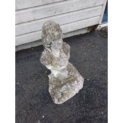 STATUE DE JARDIN BLANCHE...