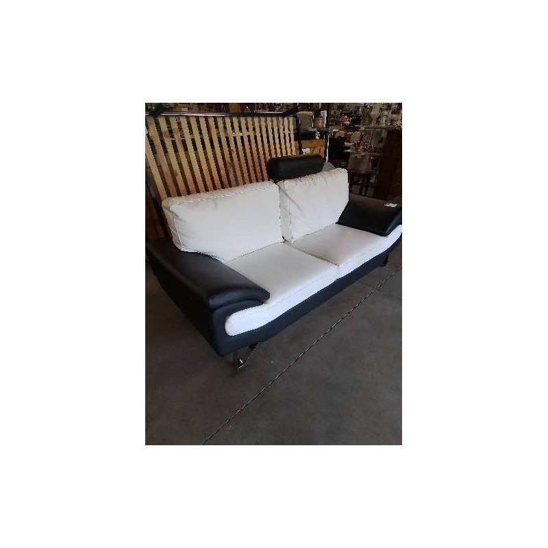 CANAPÉ PU BLANC ET NOIR PIEDS METAL CHROMÉ 