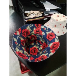 BOB REVERSIBLE ECOSSAIS ET ROSES