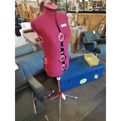 MANNEQUIN DE COUTURE...