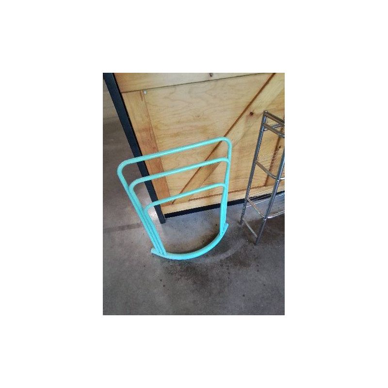 SÈCHE SERVIETTE MÉTAL VERT