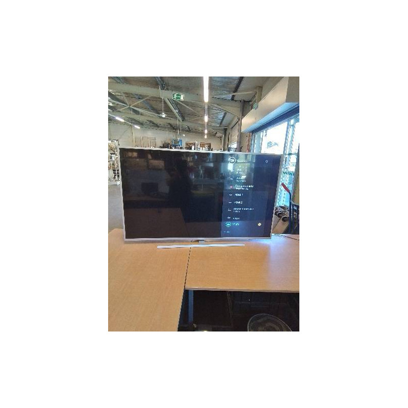 TV CONNECTÉE LCD A RETROECLAIRAGE LEDSAMSUNG 58PUS7304/12 146CM