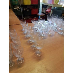 6 VERRES A VIN CRISTAL...