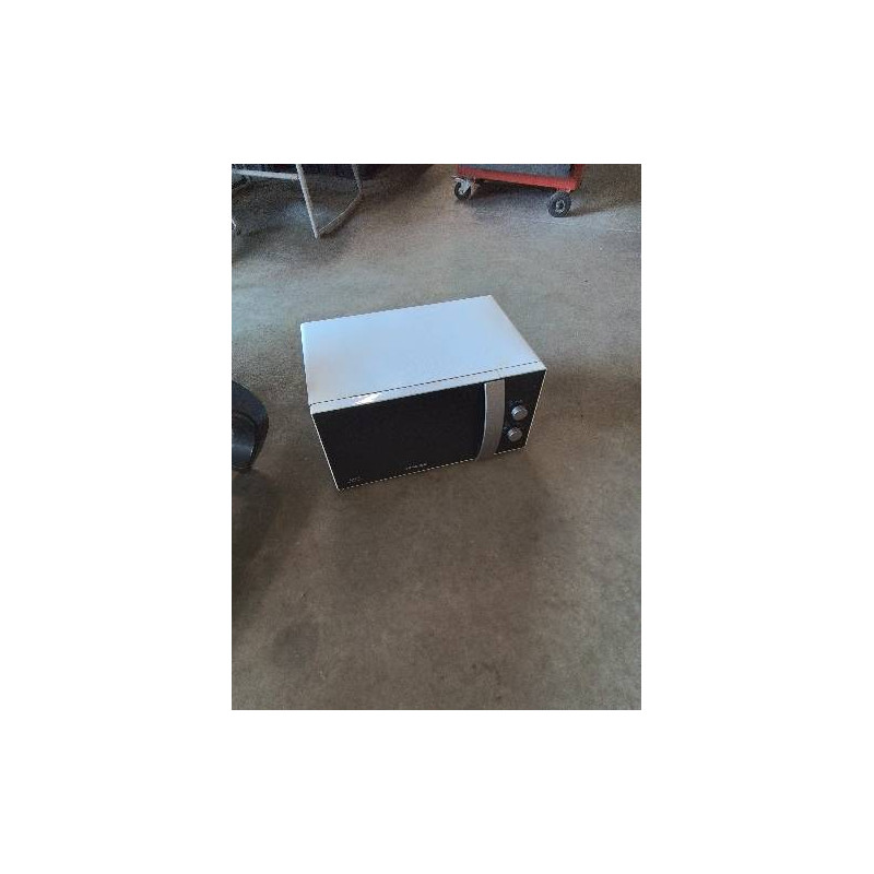 MICRO-ONDES SAMSUNG ME82V