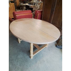 TABLE OVALE EXTENSIBLE...