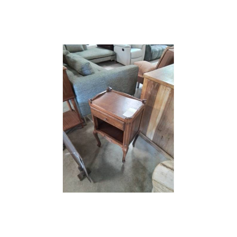 CHEVET PIEDS GALBÉS 1 TIROIR 1 NICHE STYLE RÉGENCE COQUILLE 