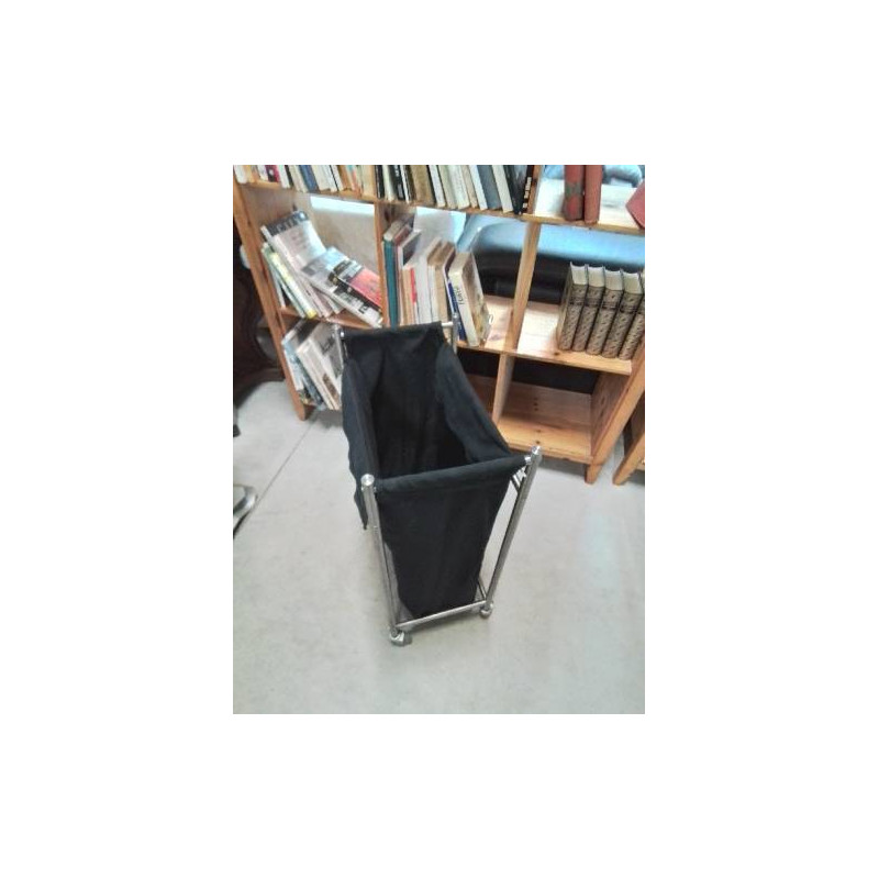 PANIÈRE SUR ROULETTES MÉTAL CHROMÉ ET TISSU NOIR