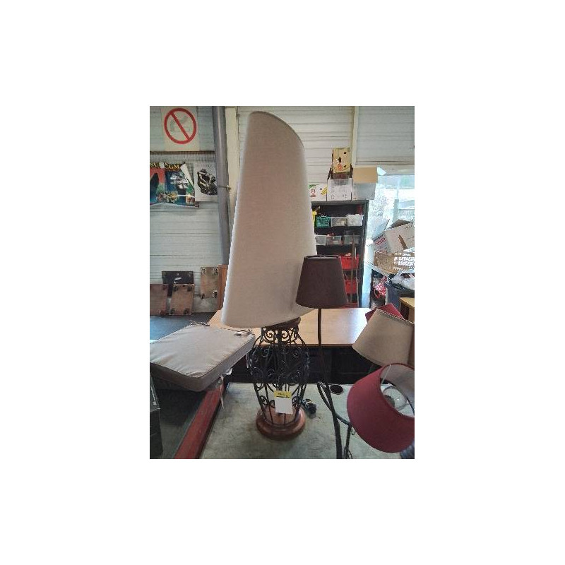 LAMPE CAGE FER FORGÉ NOIR SOCLE BOIS CLAIR AJ ECRU