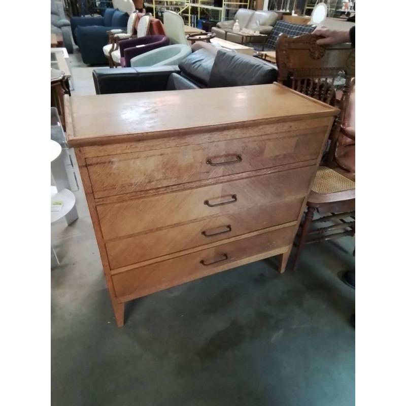 COMMODE BOIS CLAIR 4 TIROIRS POIGNÉES MÉTAL ANNÉES 50 EN L\'ÉTAT 