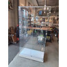 VITRINE D’EXPOSITION SUR ROULETTES VERRE SOCLE BOIS BLANC 