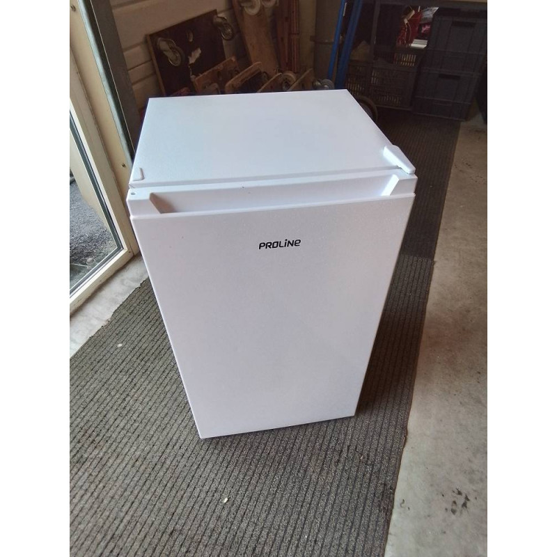 RÉFRIGÉRATEUR TOP PROLINE TTR93WH 94L