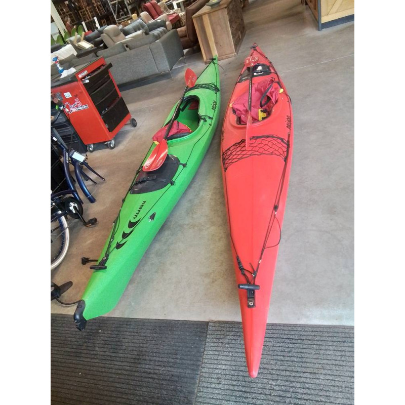 KAYAK PRIJON CALABRIA ET PAGAIE CARBONE  PRIJON AVEC JUPE  4,45 M MER ET RIVIÈRE AVEC SUPPORT DE GAL