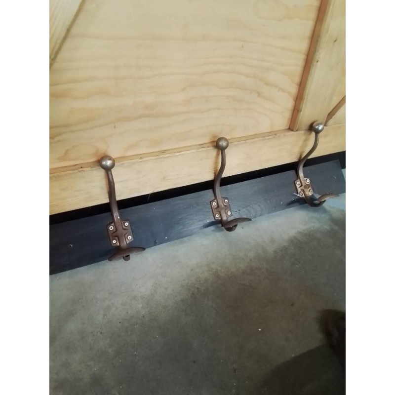 PORTE MANTEAU MURAL 6 PATÈRES MÉTAL DORÉ SOCLE BOIS 