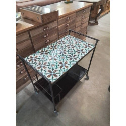 DESSERTE A ROULETTES...