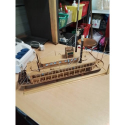 MAQUETTE BATEAU A VAPEUR...