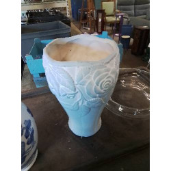 VASE CÉRAMIQUE BLEU AUX ROSES 