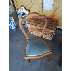 CHAISE BOIS ASSISE...