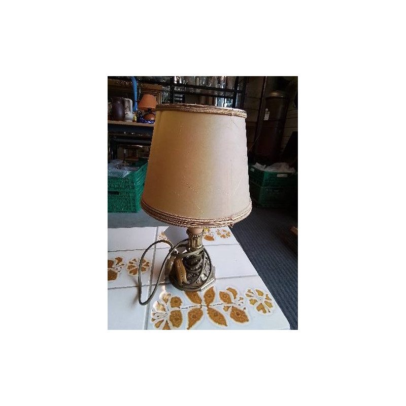 LAMPE LAITON AJ ECRU LISERÉ DORÉ 