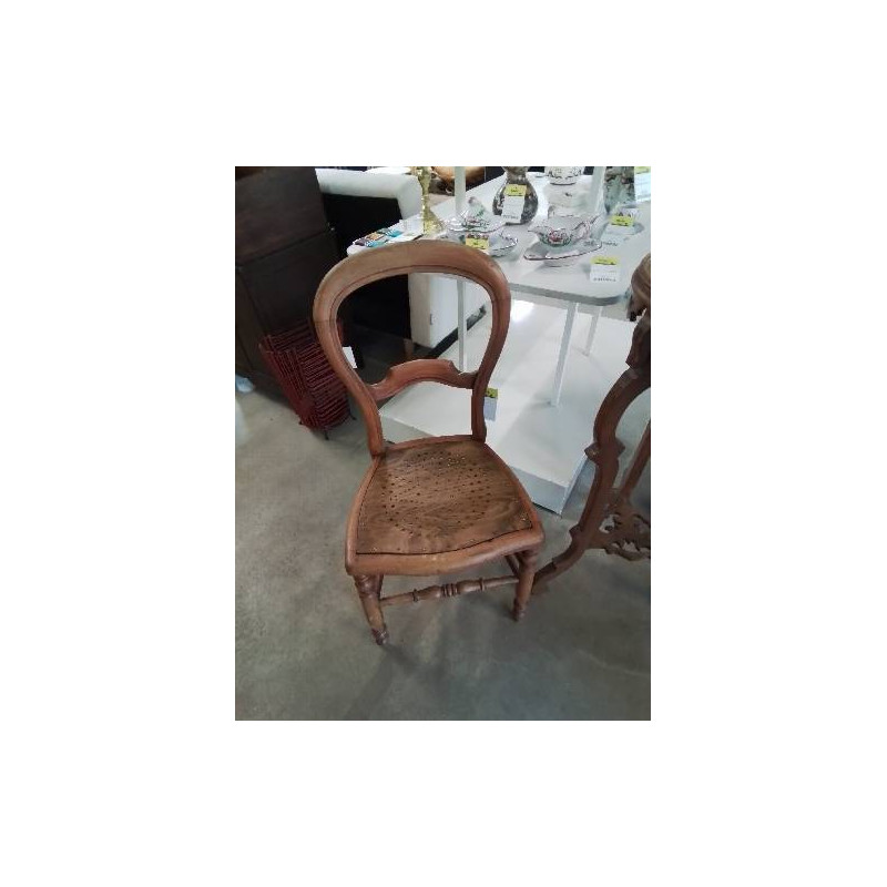 CHAISE NAPOLÉON III BOIS CLAIR ASSISE PERFORÉE 