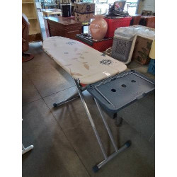 TABLE A REPASSER PHILIPS...