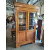 BIBLIOTHÈQUE VITRÉE BOIS CLAIR STYLE LOUIS PHILIPPE 