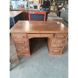 BUREAU A CAISSON 9 TIROIRS...