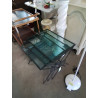 3 TABLES BASSES GIGOGNES PIÈTEMENT FER FORGÉ PLATEAUX VERRE ANNÉES 50
