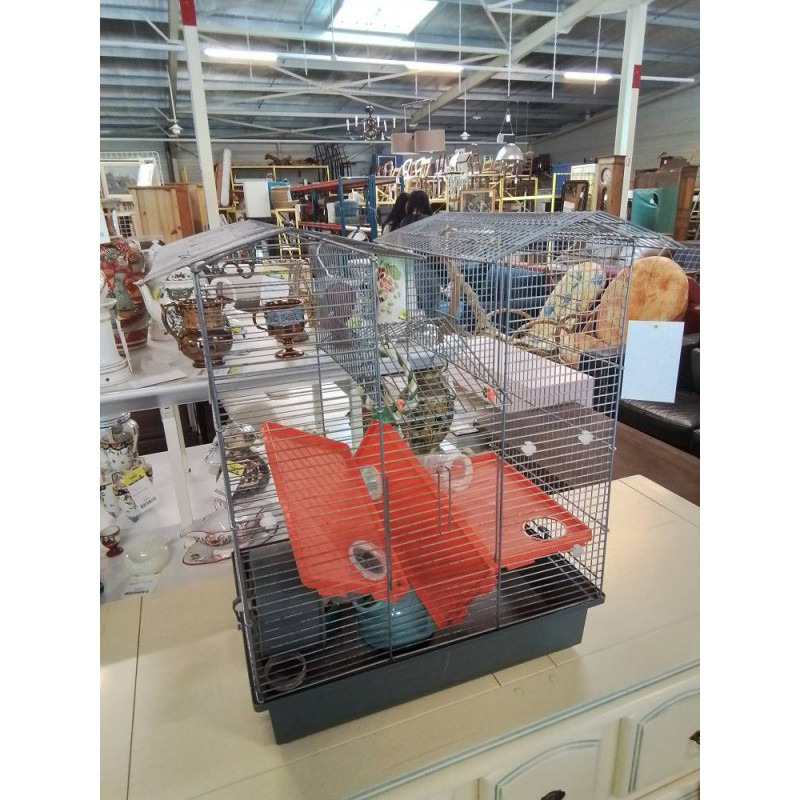CAGE A RONGEURS MÉTAL ET RESINE AVEC ACCESSOIRES 