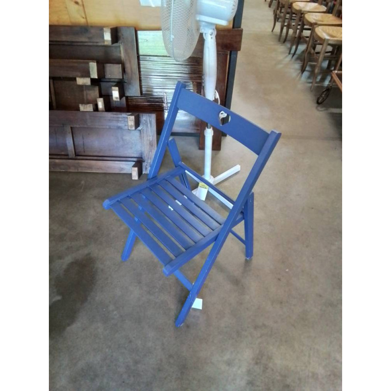 CHAISE PLIANTE BOIS BLEU AU COEUR