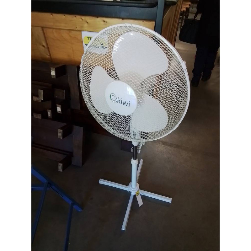 VENTILATEUR SUR PIED OSCILLANT MÉTAL BLANC KIWI