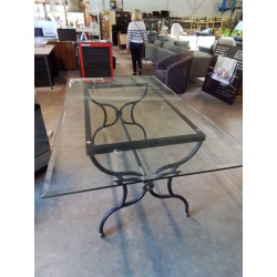 TABLE RECTANGULAIRE...