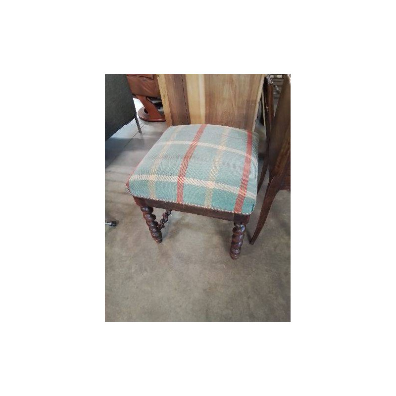 TABOURET BOIS TOURNÉ A ENTRETOISE CAPITONNÉ TISSU ÉCOSSAIS VERT STYLE LOUIS XIII