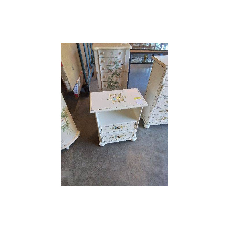 CHEVET BOIS BLANC DÉCOR AUX FLEURS 2 TIROIRS 1 NICHE PIEDS BOULES 