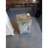 CHEVET BOIS GRIS DÉCOR AUX COEURS 1 TIROIR 1 PORTE EN L\'ÉTAT 