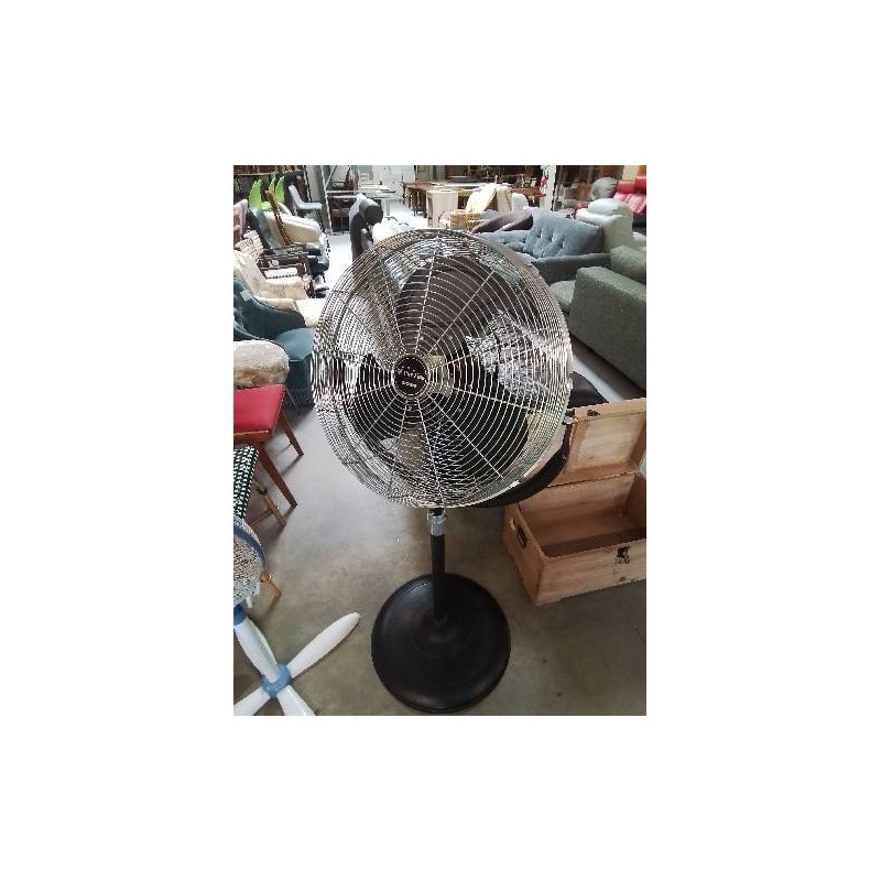 VENTILATEUR OSCILLANT RÉGLABLE HAUTEUR RESINE ET MÉTAL CHROMÉ PUR LINE  BC46BSN