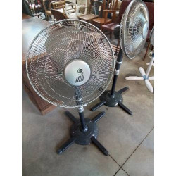 VENTILATEUR OSCILLANT...