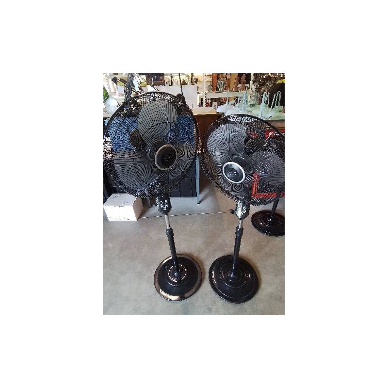 VENTILATEUR OSCILLANT RÉGLABLE HAUTEUR RESINE ET MÉTAL NOIR DOMAIR  3XLBK