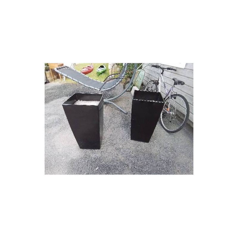 JARDINIÈRE RÉSINE NOIR 76X39X39