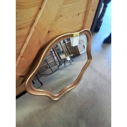 MIROIR CHANTOURNÉ DORÉ...