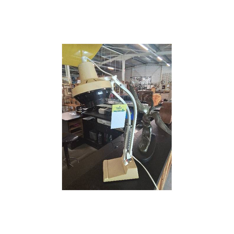 LAMPE SUEDOISE ARTICULEE MÉTAL ET RÉSINE ECRU LEDU TYPE3842 ANNÉES 70