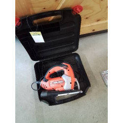 SCIE SAUTEUSE BLACK&DECKER...