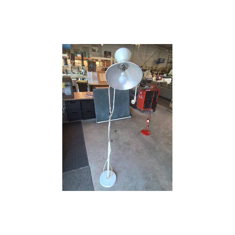 LAMPADAIRE SPOT MÉTAL CHROMÉ ET BLANC ANNÉES 50 EN L\'ÉTAT 