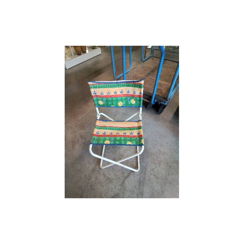 CHAISE PLIANTE DE JARDIN METAL BLANC ET TISSU FLEURI 