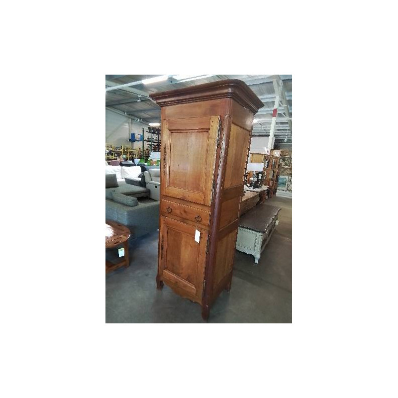 HOMME DEBOUT BOIS MOULURÉ 2 PORTES 1 TIROIR DÉBUT XXE