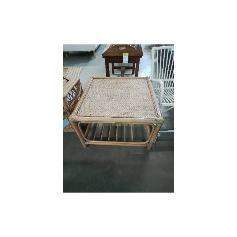 TABLE BASSE CARRÉE ROTIN ET VANNERIE 