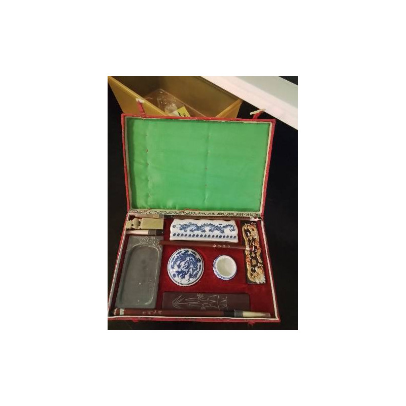 COFFRET CALLIGRAPHIE ASIATIQUE DÉBUT XXE 