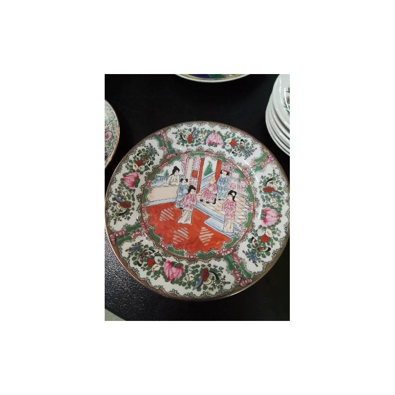 ASSIETTE PORCELAINE CHINOIS ÉMAILLÉE 