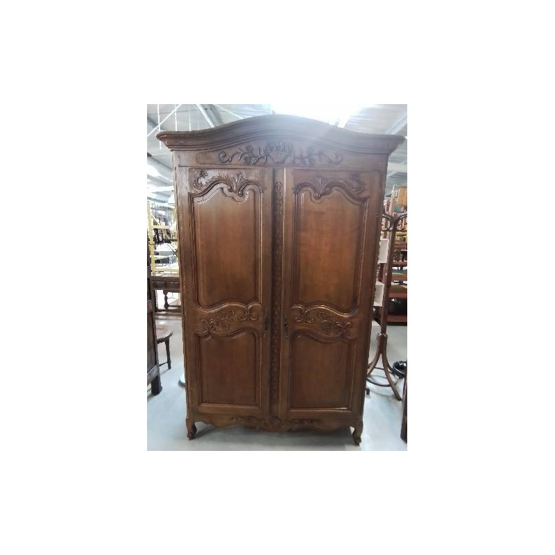 ARMOIRE LINGERE BOIS MOULURÉ ET SCULPTÉ AU PANIER STYLE CAUCHOIS 