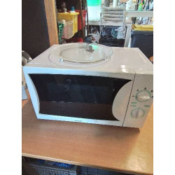 MICRO-ONDES BLUESKY 1270W