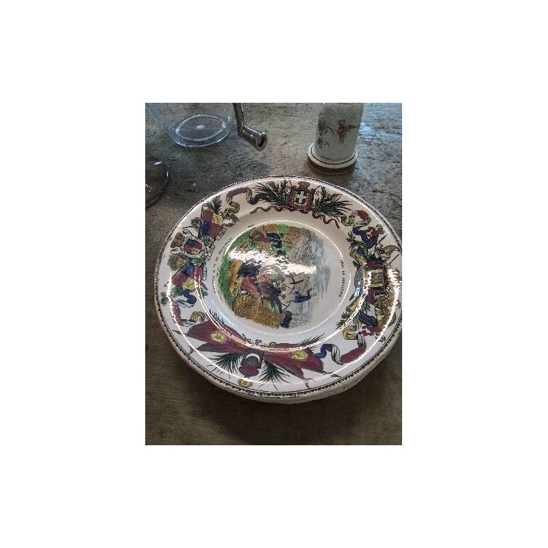 5 ASSIETTES PARLANTES CREIL ET MONTEREAU MÉDAILLE D’OR XIXE